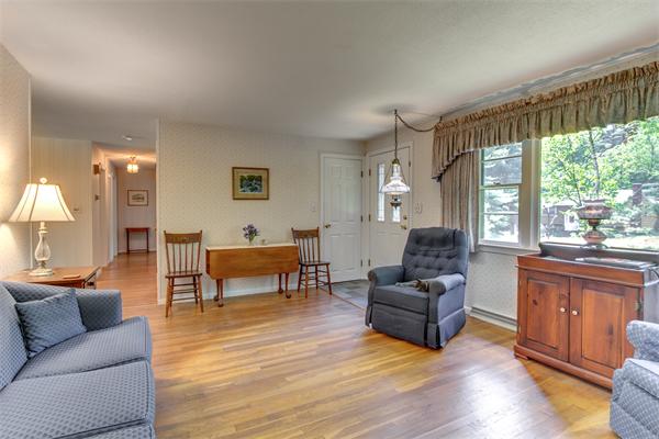 53 Sunset Road Groton, MA 01450 - Photo 8 of 27