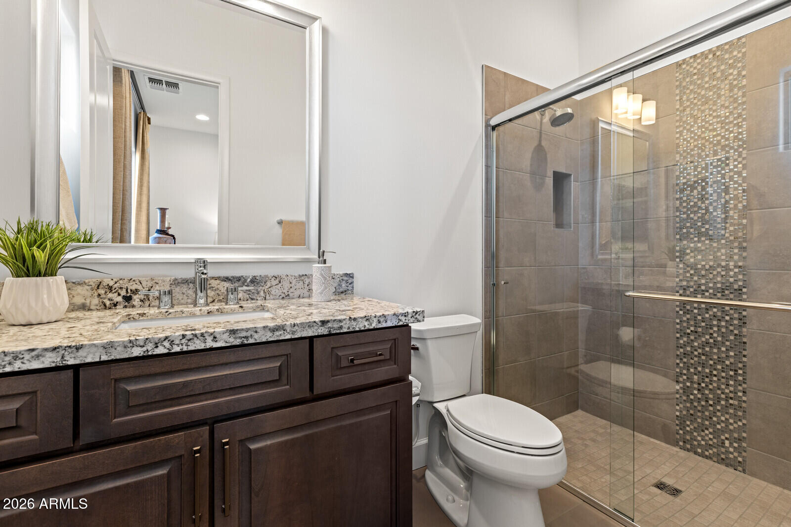 17710 East Bear Wallow Way Rio Verde, AZ 85263 - Photo 32 of 75 Guest Room 1 Bathroom