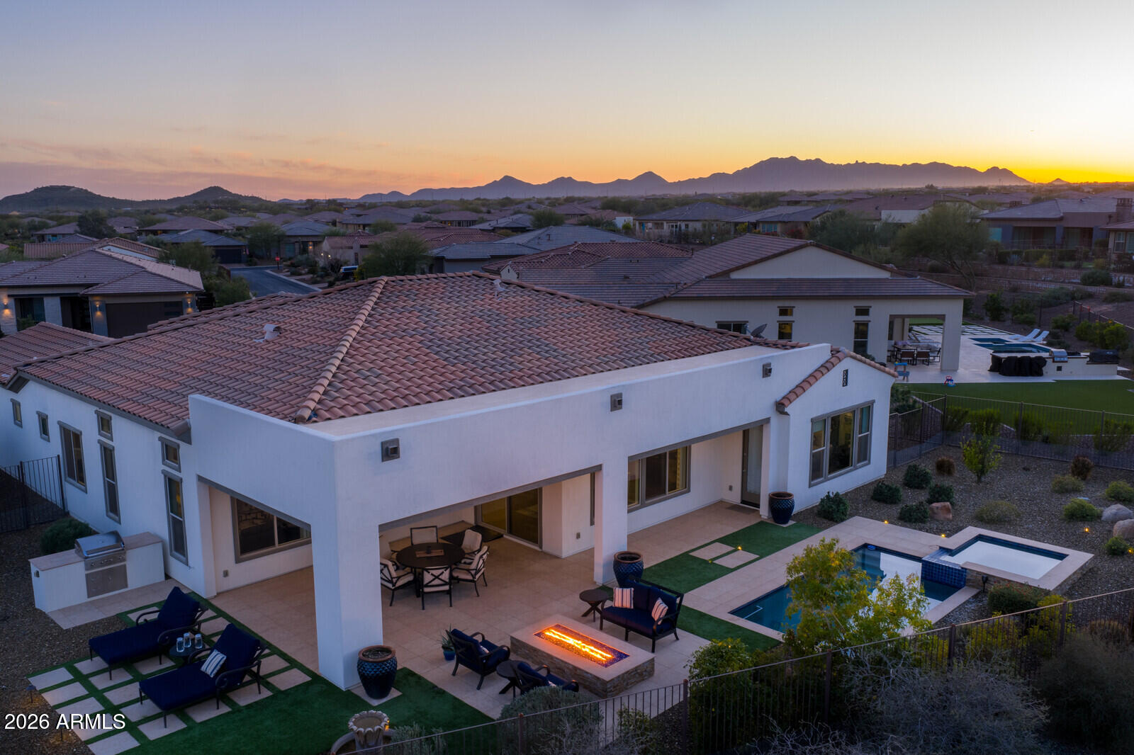 17710 East Bear Wallow Way Rio Verde, AZ 85263 - Photo 4 of 75 Year-Round Sunsets