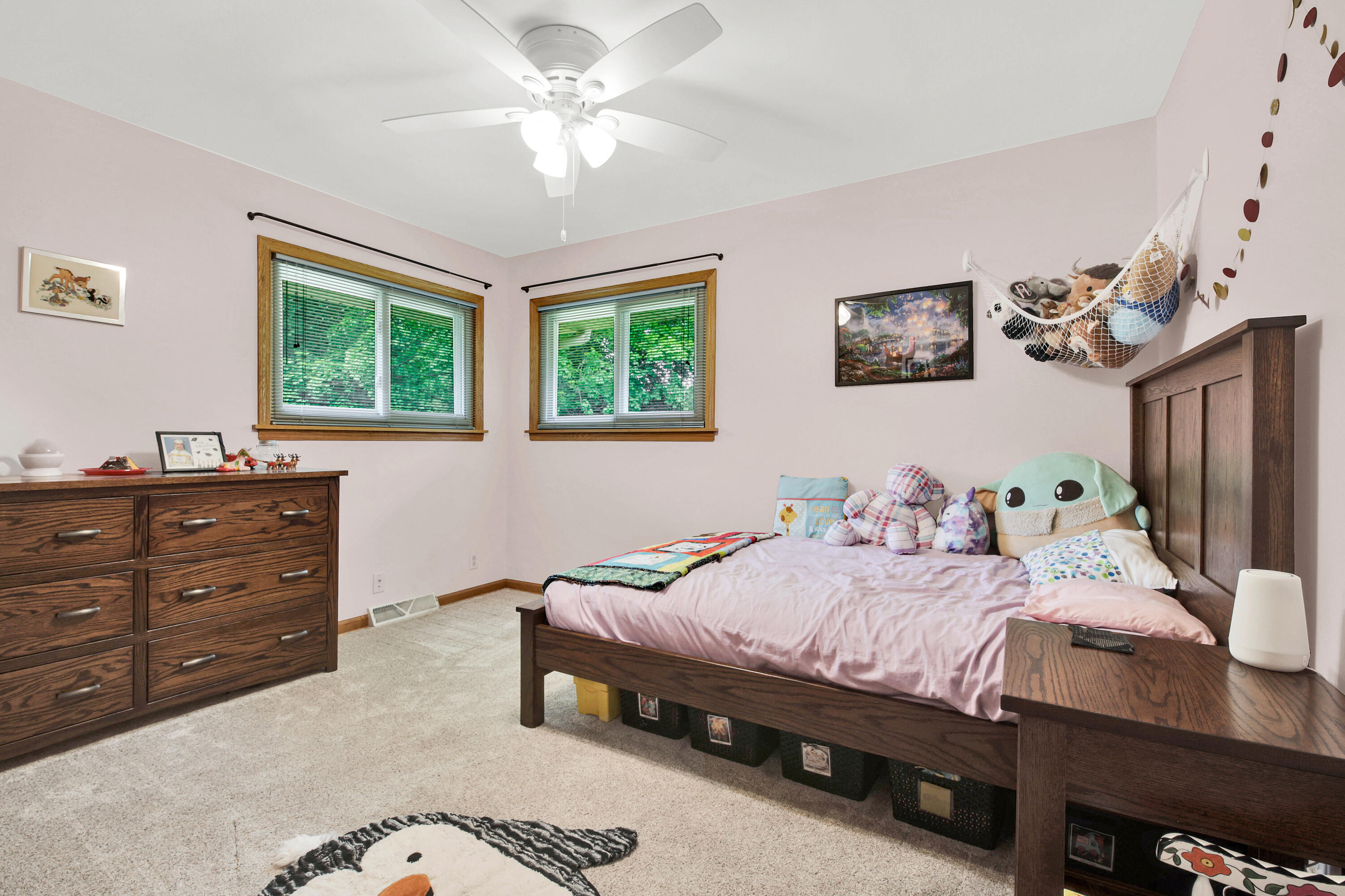 2614 West Chestnut Road Mequon, WI 53092 - Photo 15 of 25 Bedroom Two
