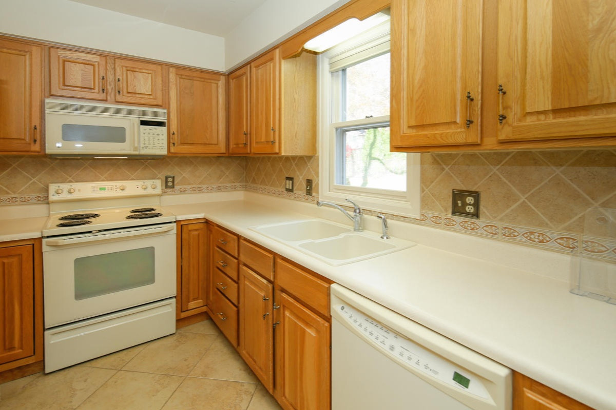 2916 Tattersall Road Portage, MI 49024 - Photo 6 of 26 2916 Tattersall-106