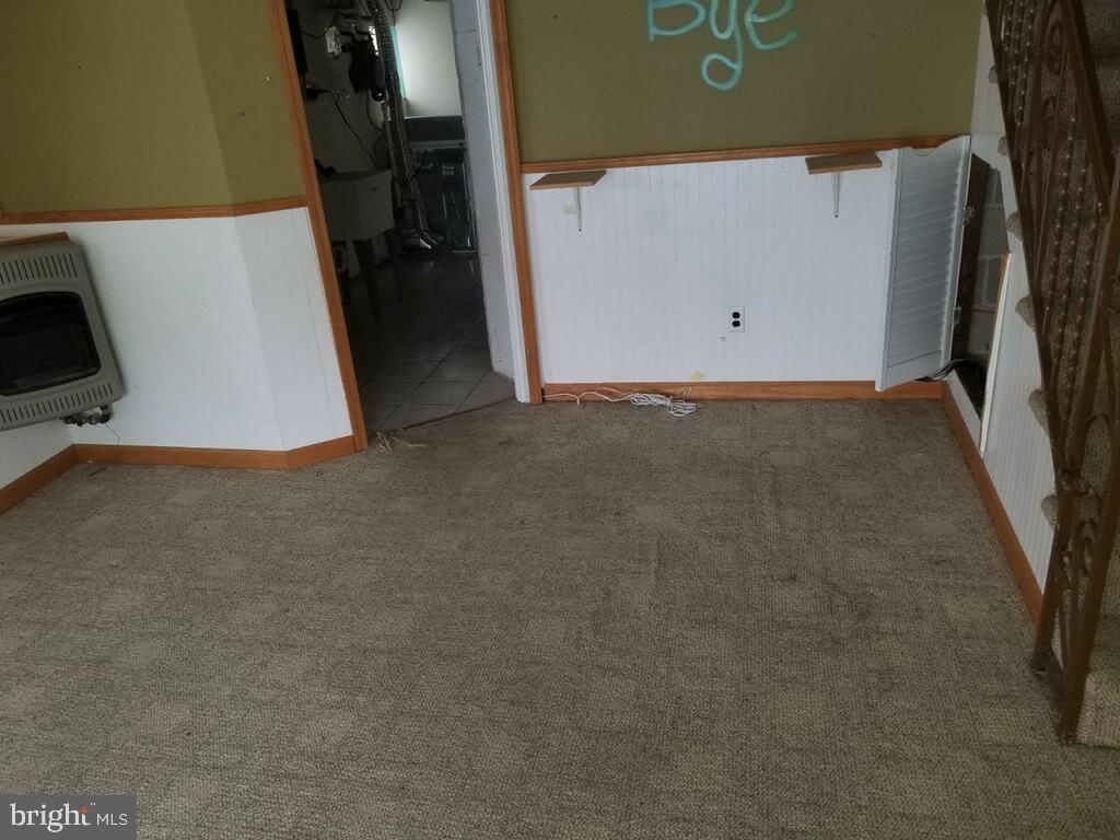 9939 Bridle Road Philadelphia, PA 19115 - Photo 2 of 13 Gallery Image 2