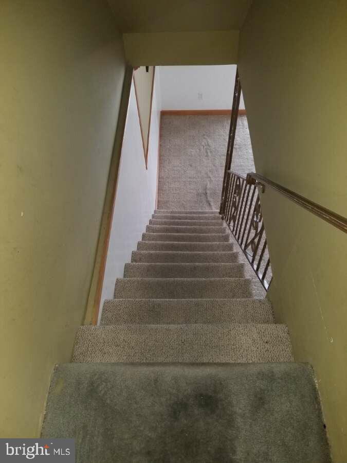 9939 Bridle Road Philadelphia, PA 19115 - Photo 7 of 13 Gallery Image 7
