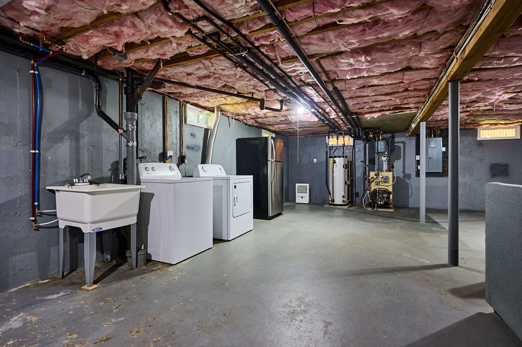 48 Austin Circle Northampton, MA 01062 - Photo 18 of 33 a view of a storage & utility room