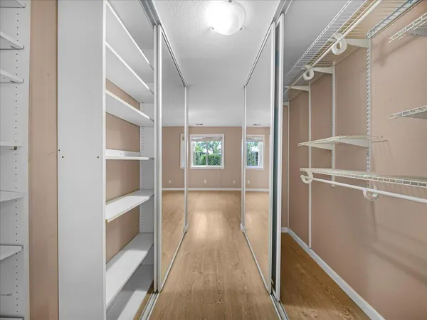 a close view of sink