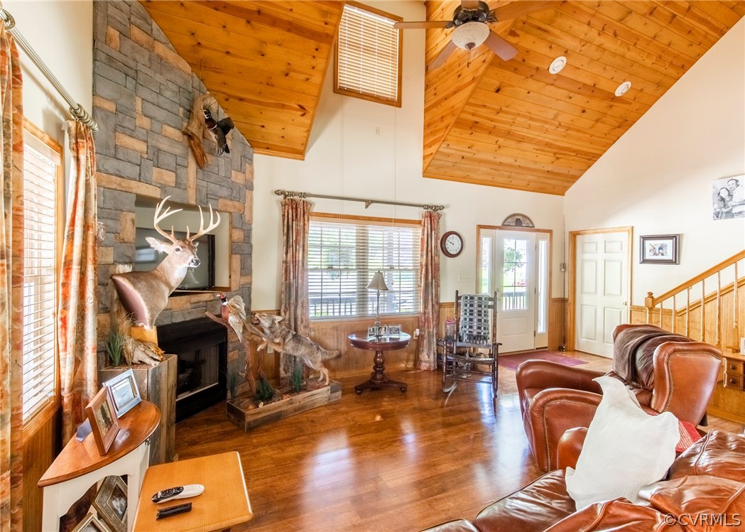 3676 Bell Road Dillwyn, VA 23936 - Photo 31 of 50 a living room with furniture and a fireplace