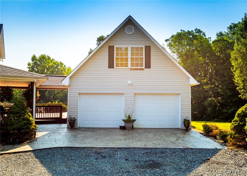 3676 Bell Road Dillwyn, VA 23936 - Photo 9 of 50 a view of a house with garage