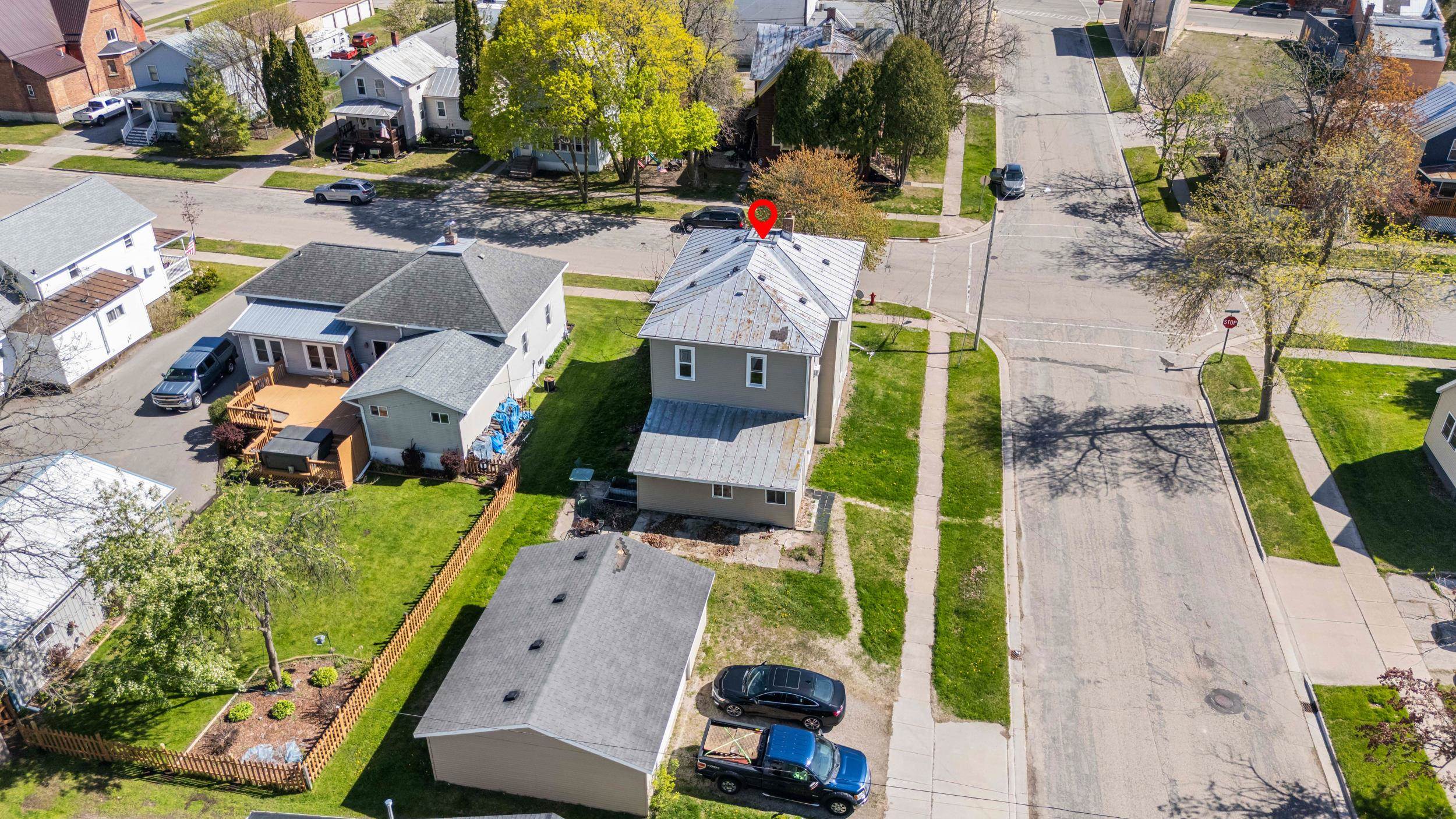 303 Congress Street Oconto, WI 54153 - Photo 40 of 46
