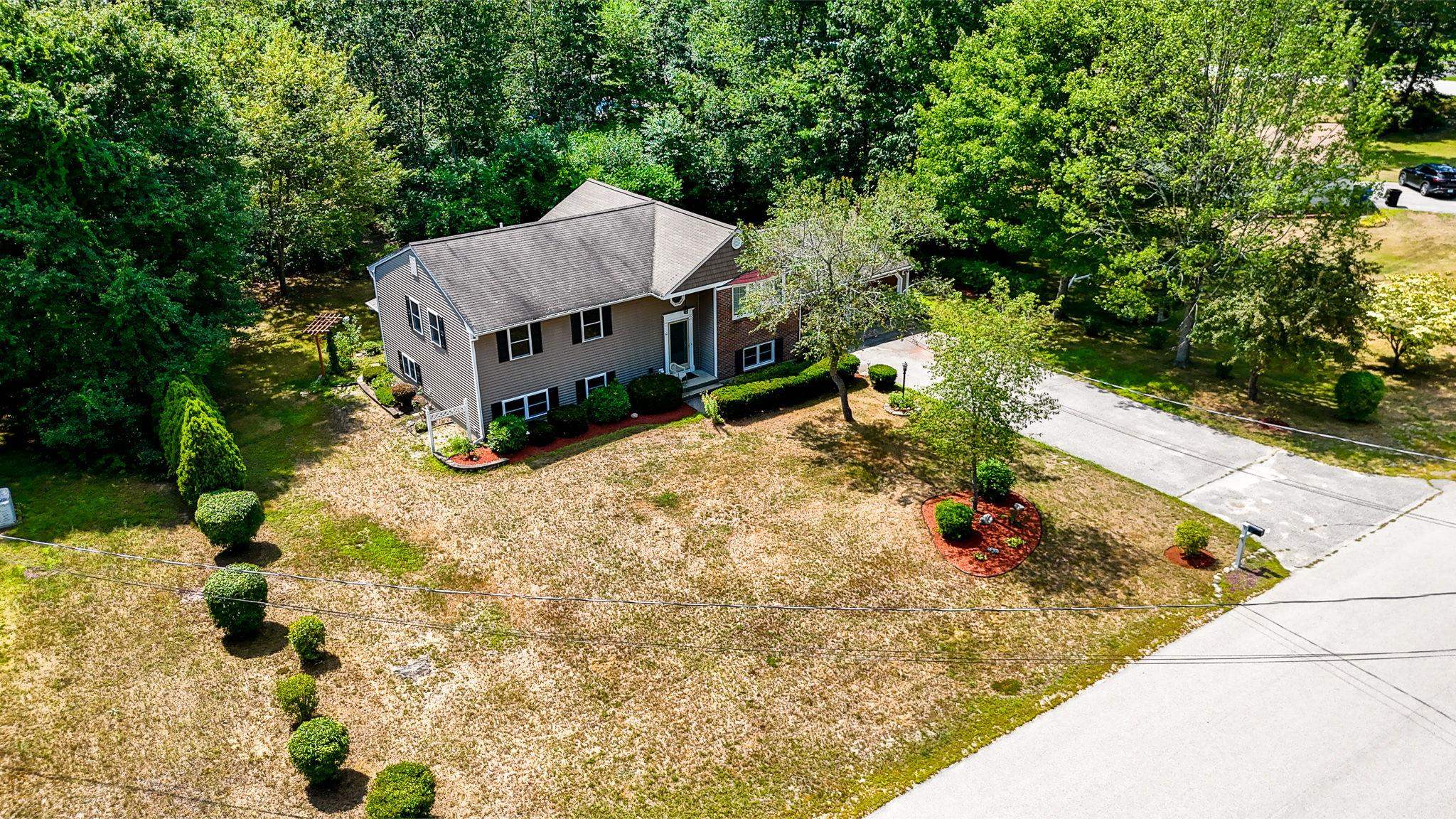 10 Wagner Way Hudson, NH 03051 - Photo 2 of 48