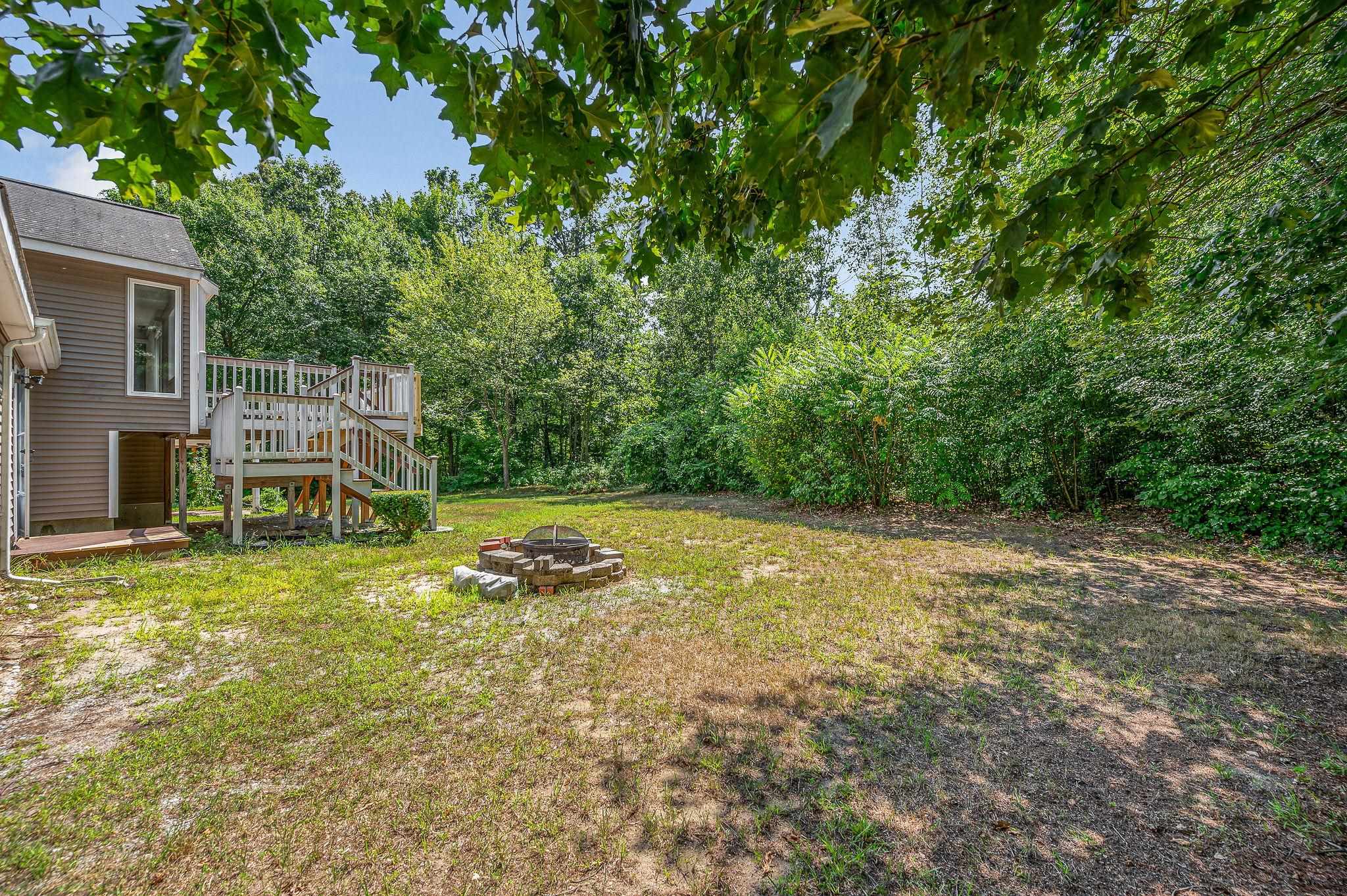 10 Wagner Way Hudson, NH 03051 - Photo 44 of 48