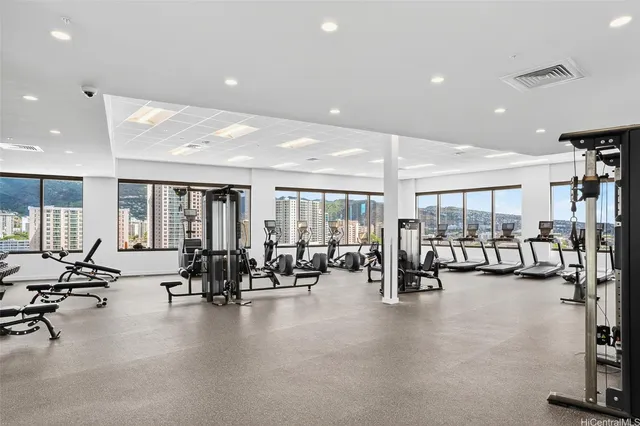 $3,000 | 1500 Rycroft Street, Unit 4305R, Honolulu, HI 96814