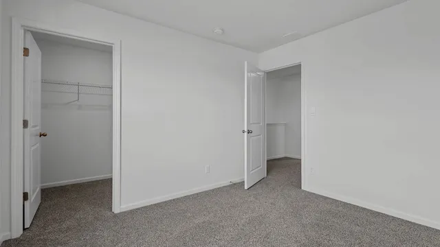 $469,990 | 6565 Walnut Court, Wonder Lake, IL 60097