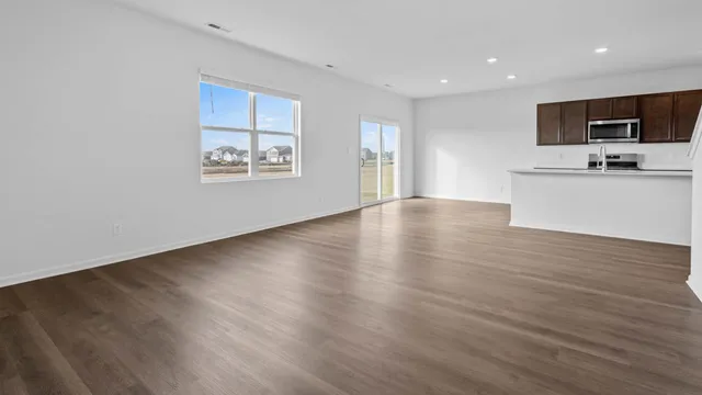 $469,990 | 6565 Walnut Court, Wonder Lake, IL 60097