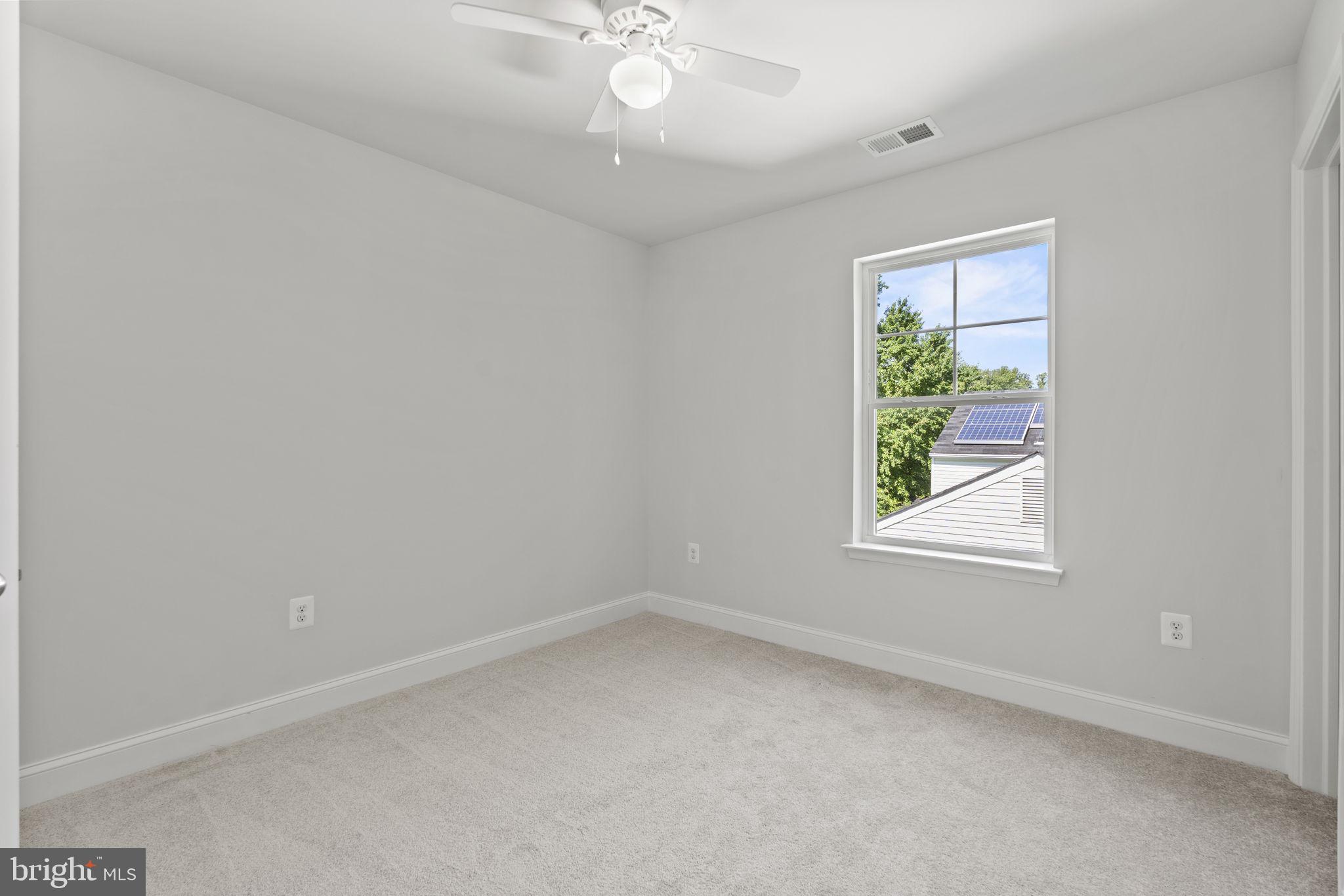 2317 Nees Lane Silver Spring, MD 20905 - Photo 27 of 39