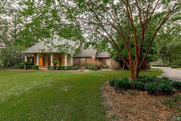 $595,000 | 9611 Barringer Foreman Road, Baton Rouge, LA 70809