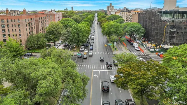 $309,500 | 1170 Ocean Parkway, Unit 5D | Midwood