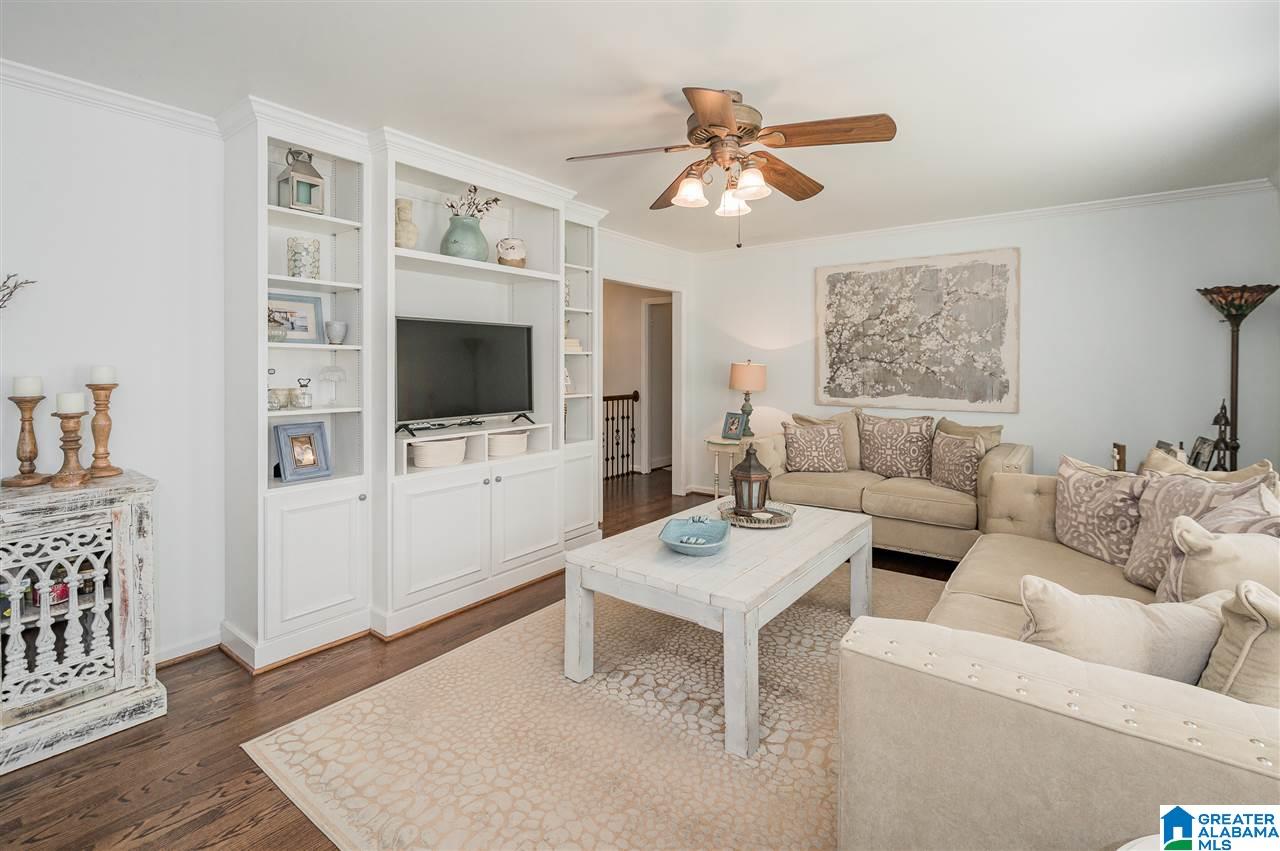 1837 Cedarwood Road Birmingham, AL 35216 - Photo 4 of 32