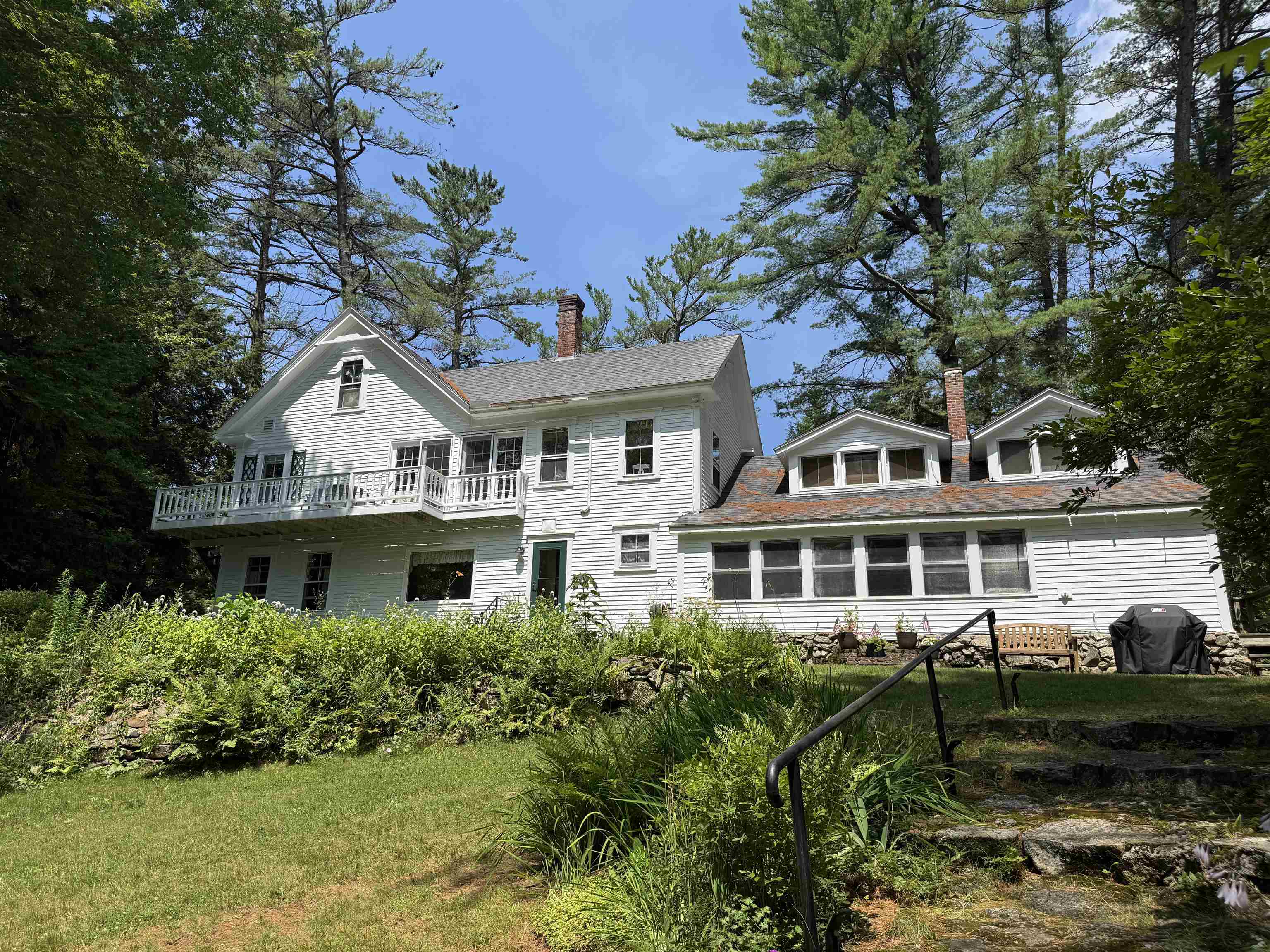 37 Old Ledge Road Holderness, NH 03245 - Photo 4 of 39 Gallery Image 4