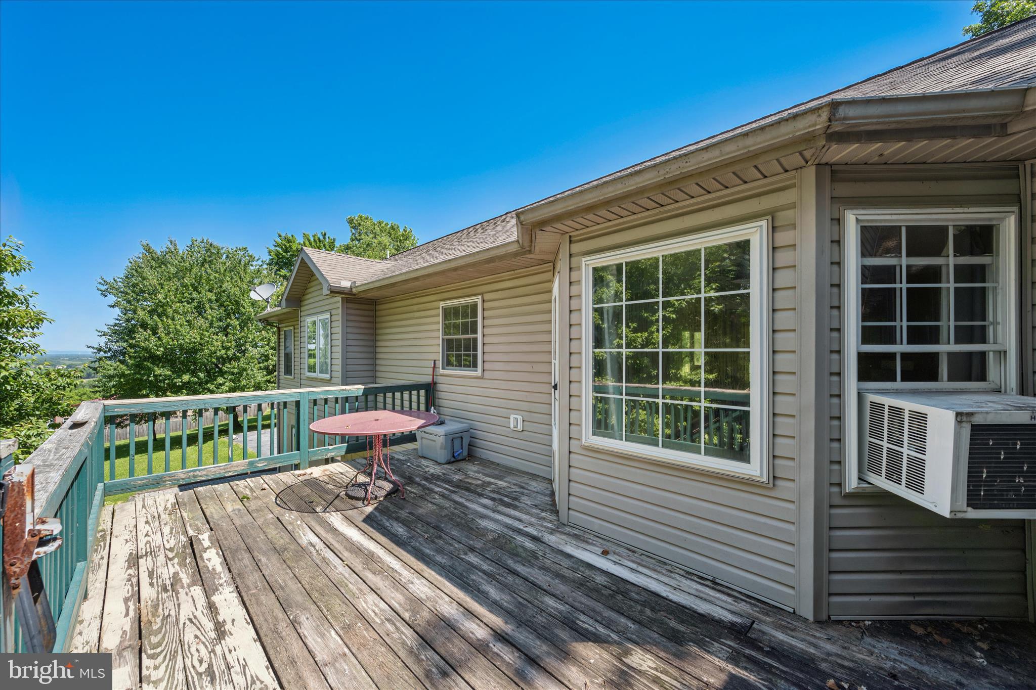 8354 Mountain Laurel Road Boonsboro, MD 21713 - Photo 77 of 91 Deck