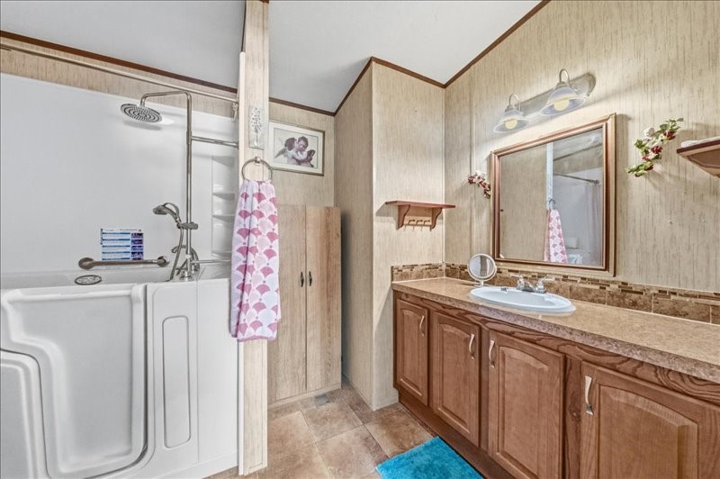 49 Shady Hill Road Apalachin, NY 13732 - Photo 16 of 37