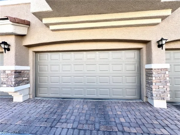 $1,850 | 10021 Government Point Way, Unit 102, Las Vegas, NV 89183