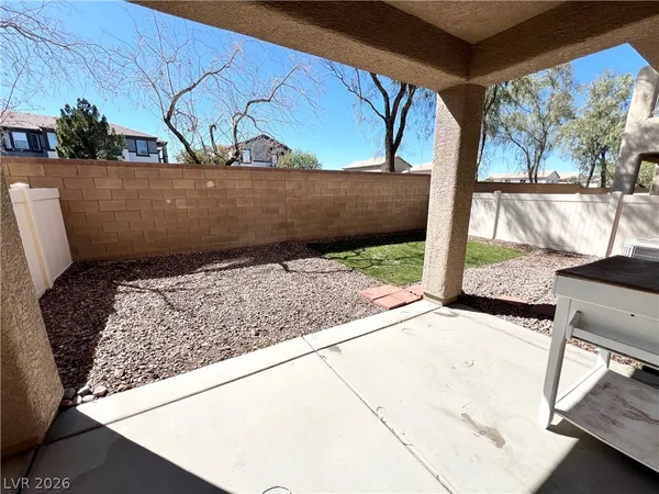 $1,850 | 10021 Government Point Way, Unit 102, Las Vegas, NV 89183