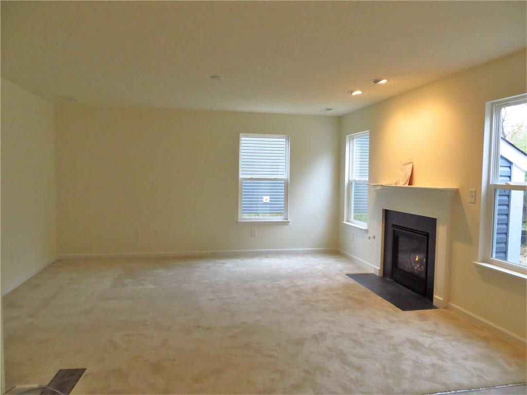 209 Rocky Road Greenfield, IN 46140 - Photo 2 of 12 Gallery Image 2