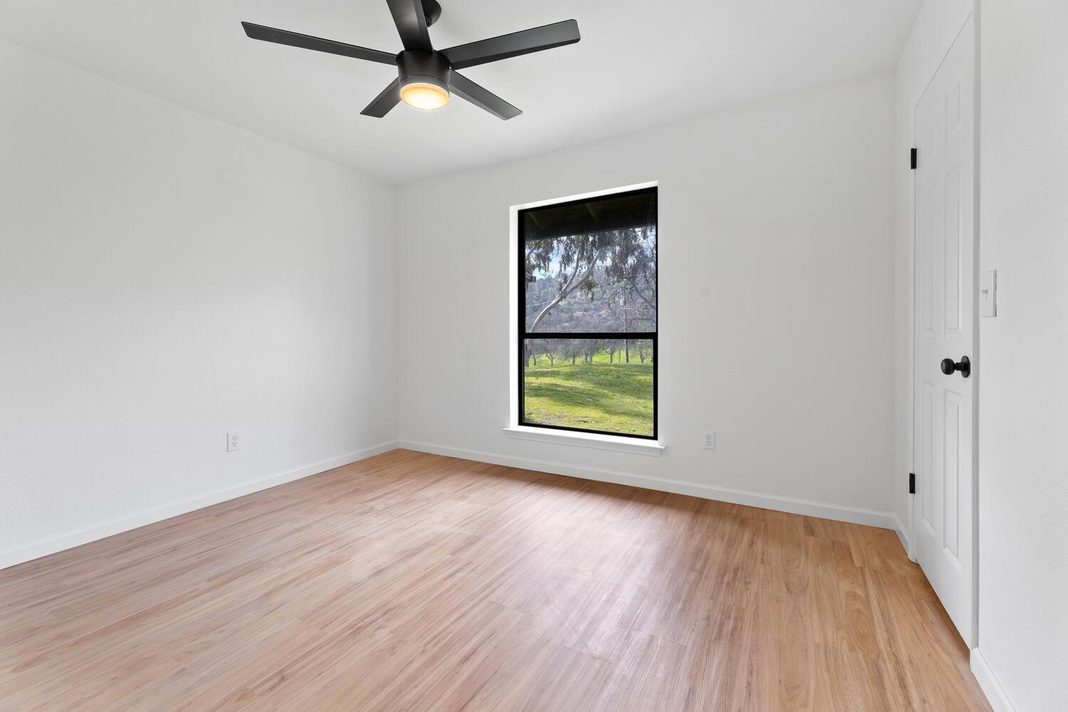 41763 Horseshoe Way Coarsegold, CA 93614 - Photo 19 of 45