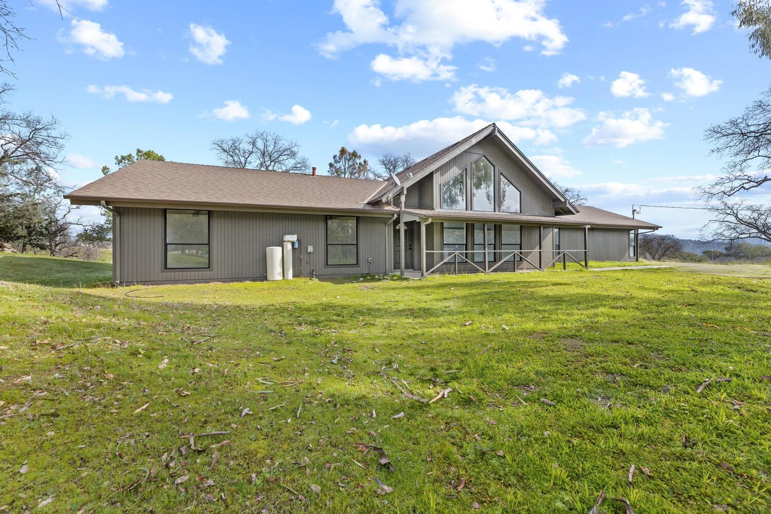 41763 Horseshoe Way Coarsegold, CA 93614 - Photo 23 of 45