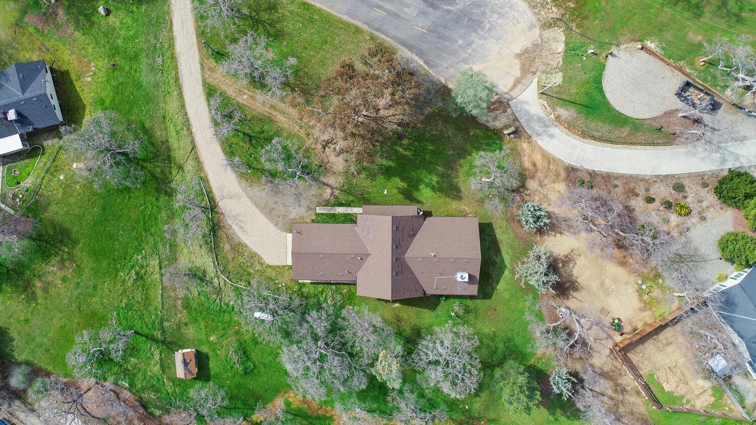 41763 Horseshoe Way Coarsegold, CA 93614 - Photo 31 of 45