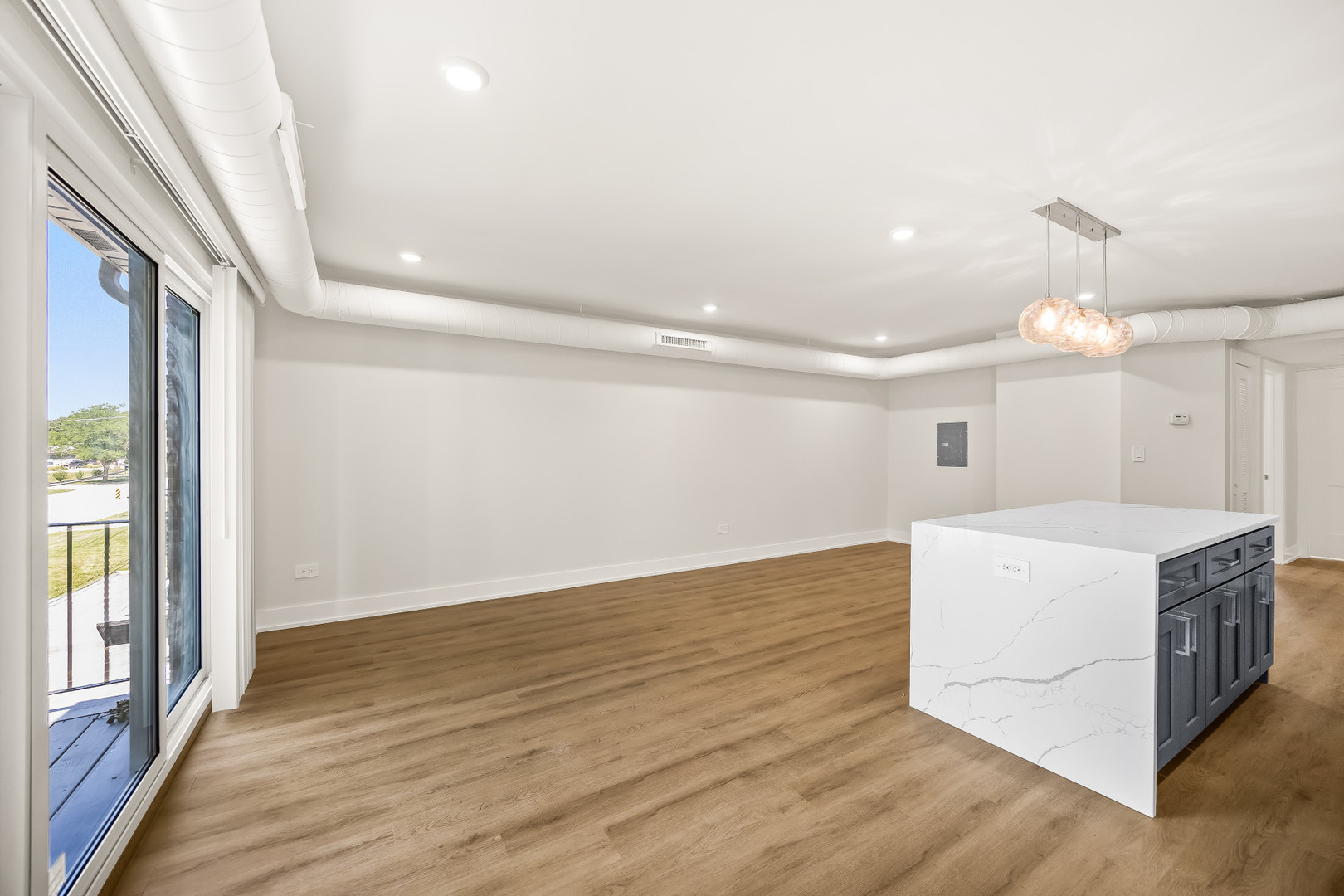 10217 Dearlove Road, Unit 301 Glenview, IL 60025 - Photo 2 of 16