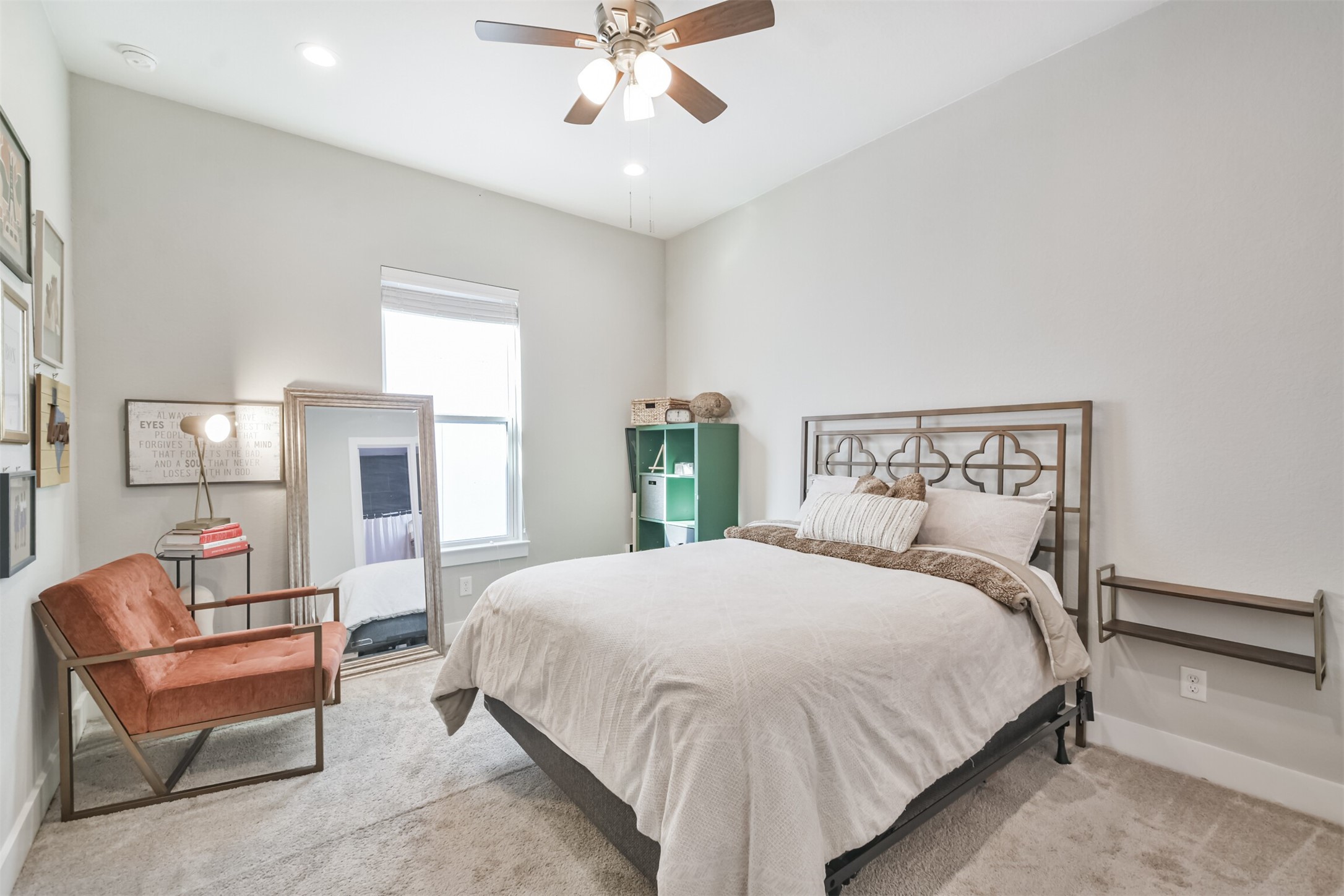 8411 Hempstead Road, Unit H Houston, TX 77008 - Photo 28 of 40