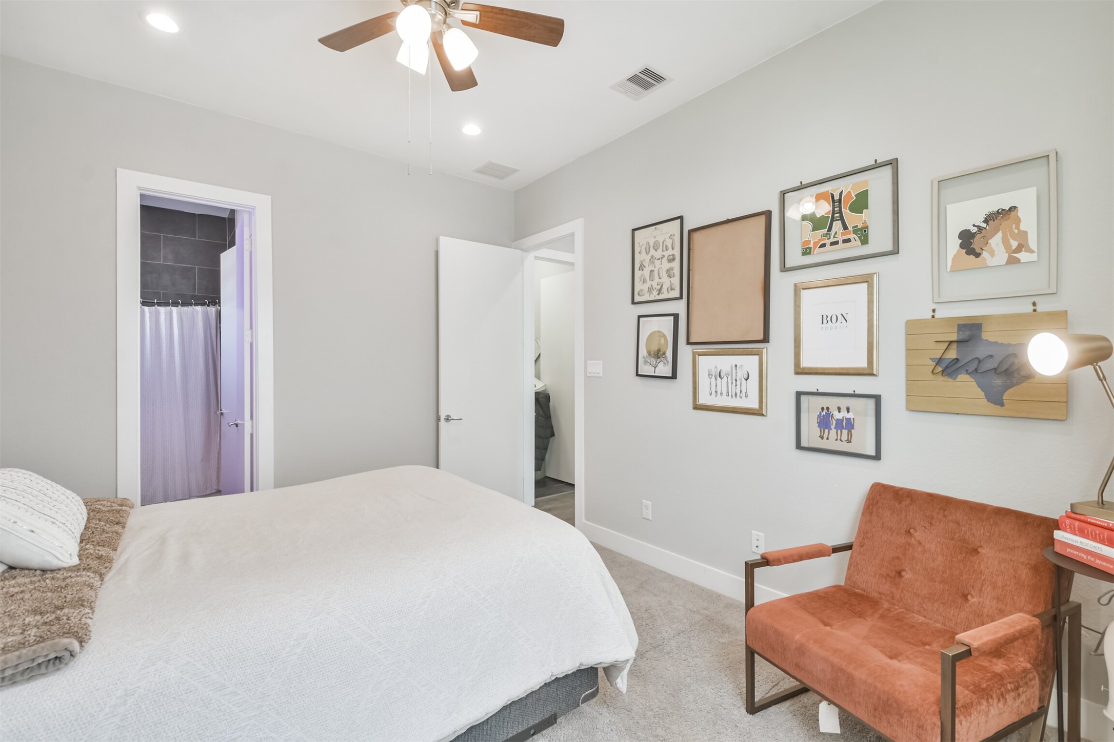 8411 Hempstead Road, Unit H Houston, TX 77008 - Photo 29 of 40