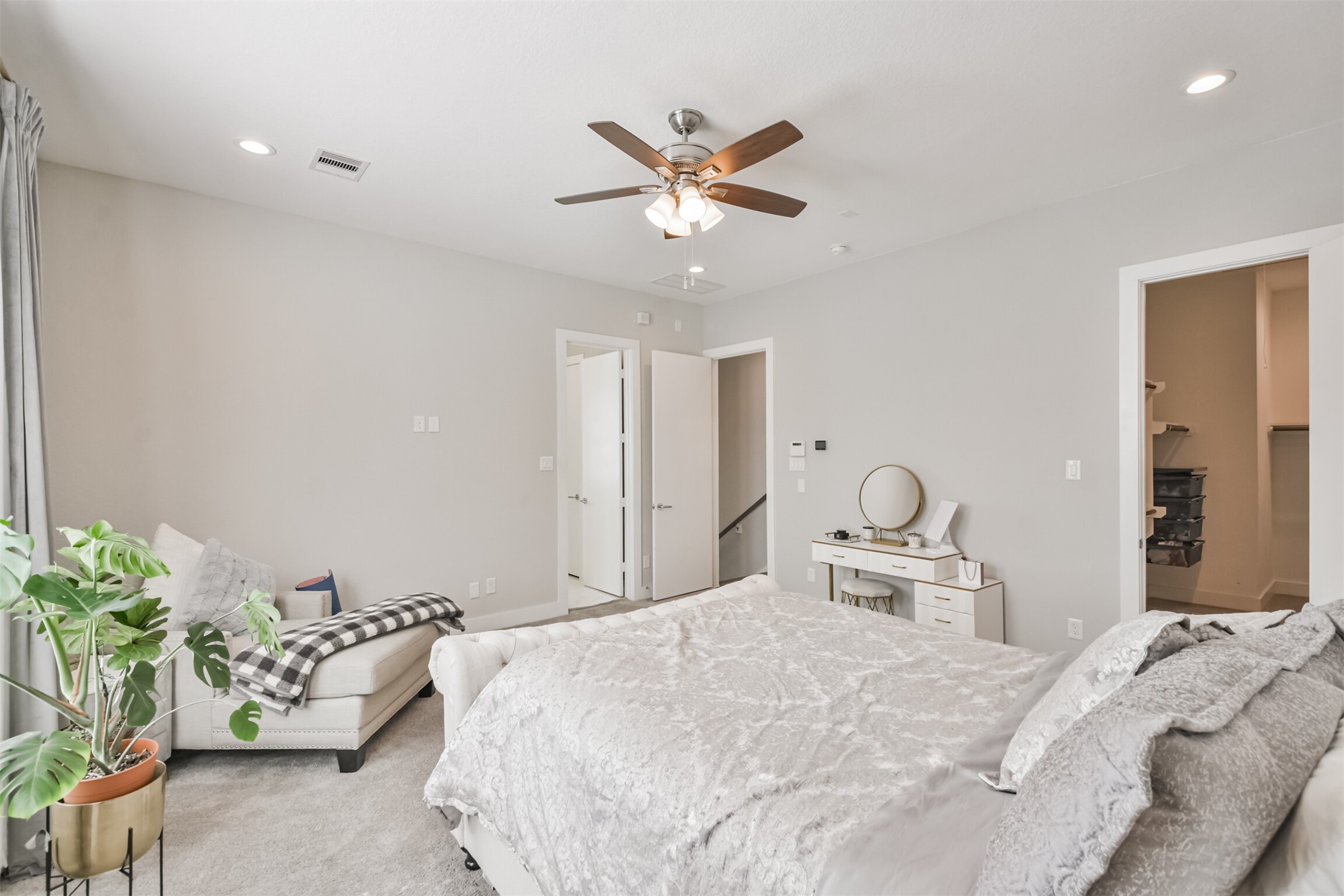 8411 Hempstead Road, Unit H Houston, TX 77008 - Photo 33 of 40