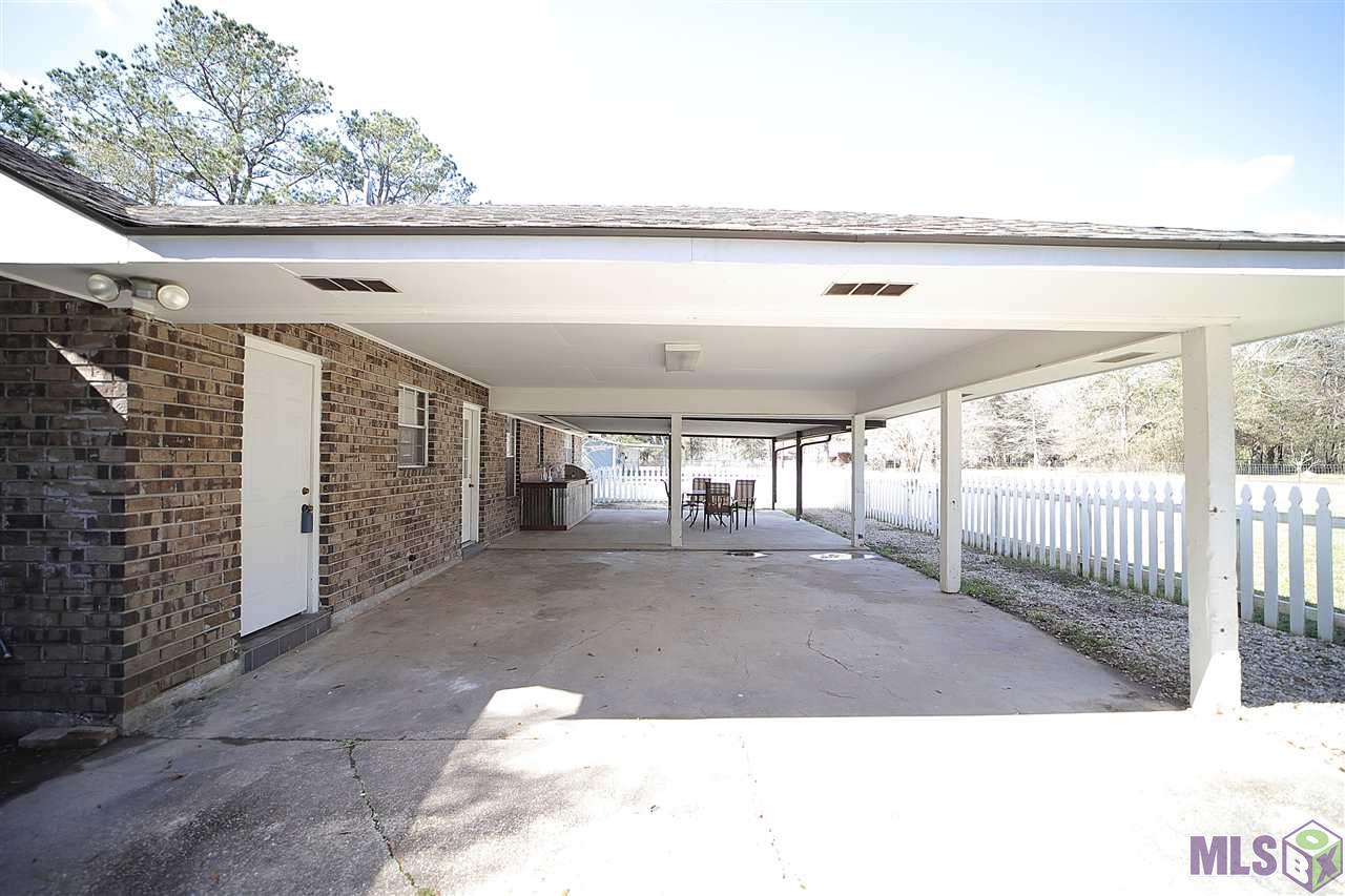 16153 Peairs Road Pride, LA 70770 - Photo 15 of 19 Carport Parking