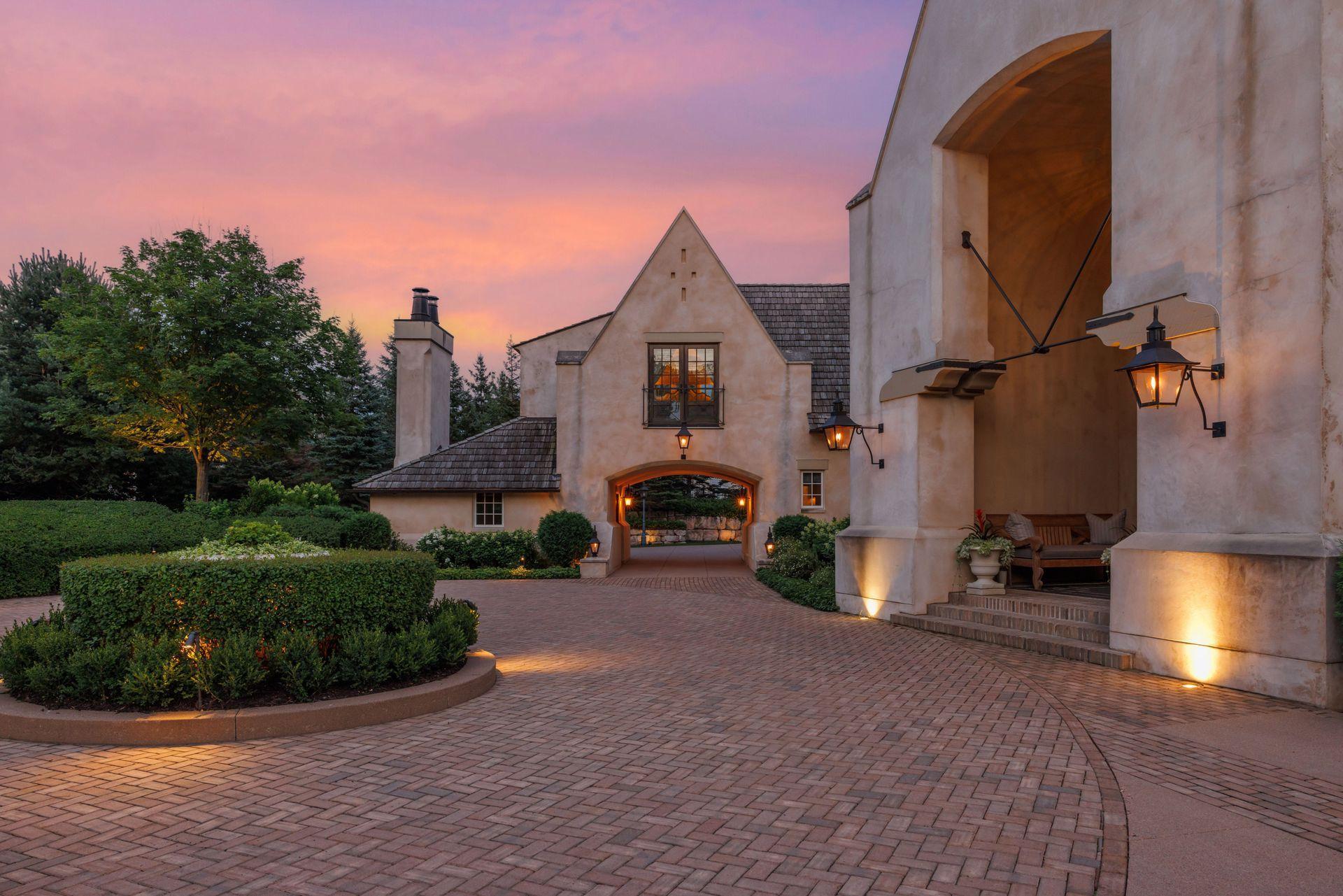 10675 Cavallo Ridge Eden Prairie, MN 55347 - Photo 14 of 85