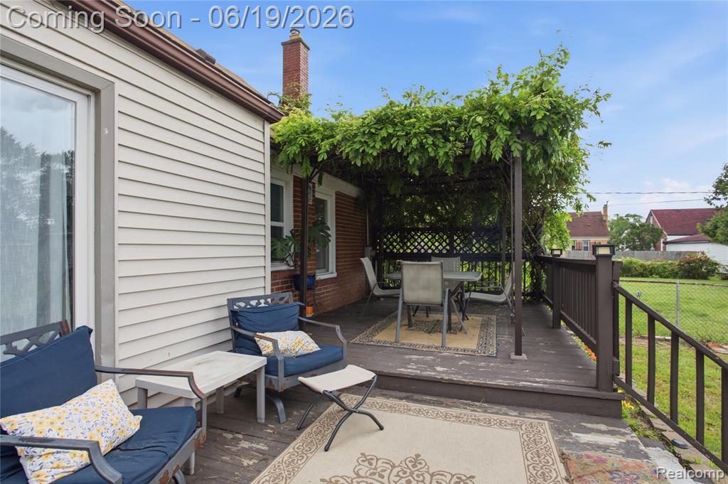 529 Champaign Road Lincoln Park, MI 48146 - Photo 13 of 25