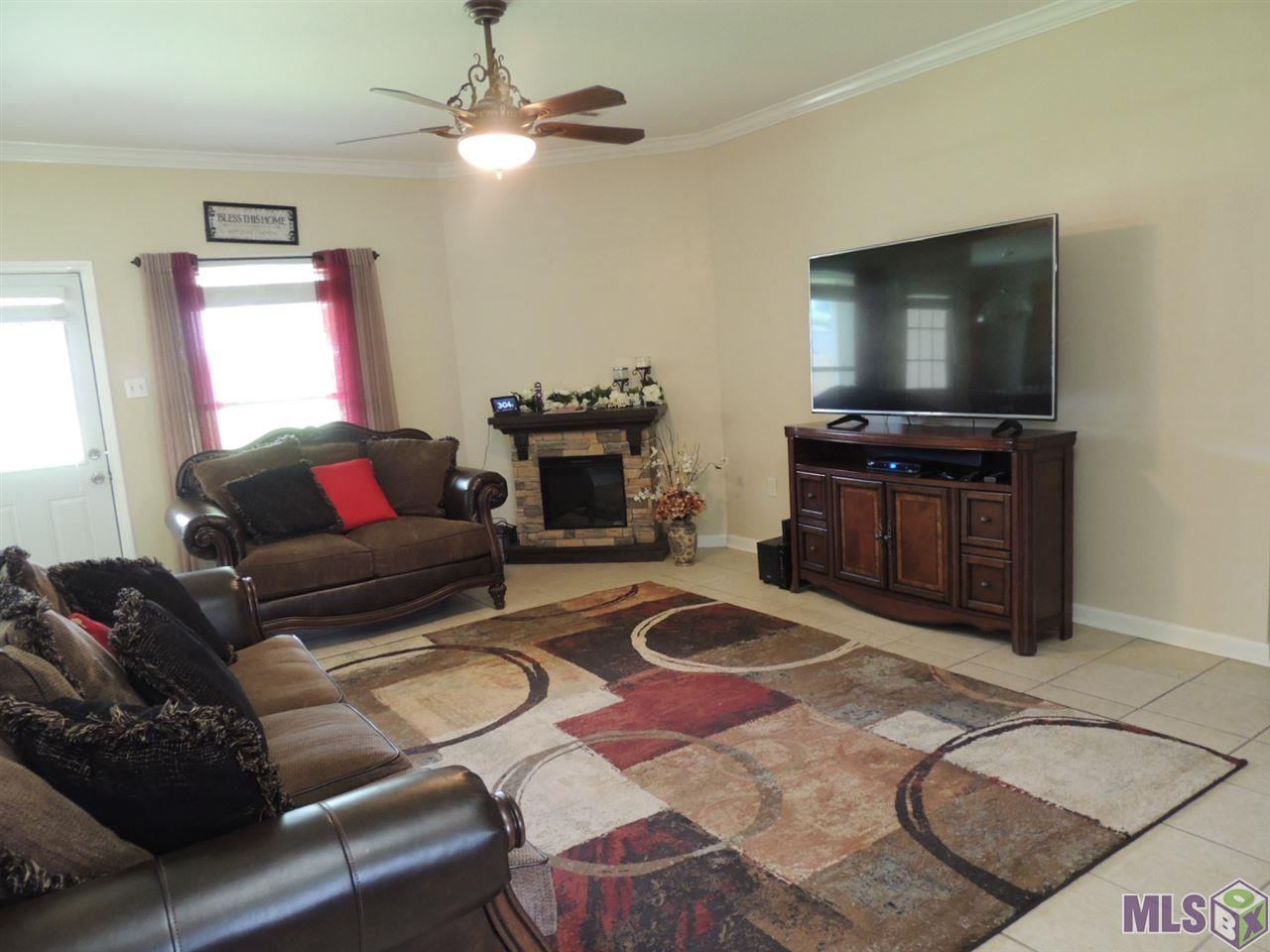 14253 Elmbridge Avenue Baton Rouge, LA 70819 - Photo 3 of 13 Gallery Image 3