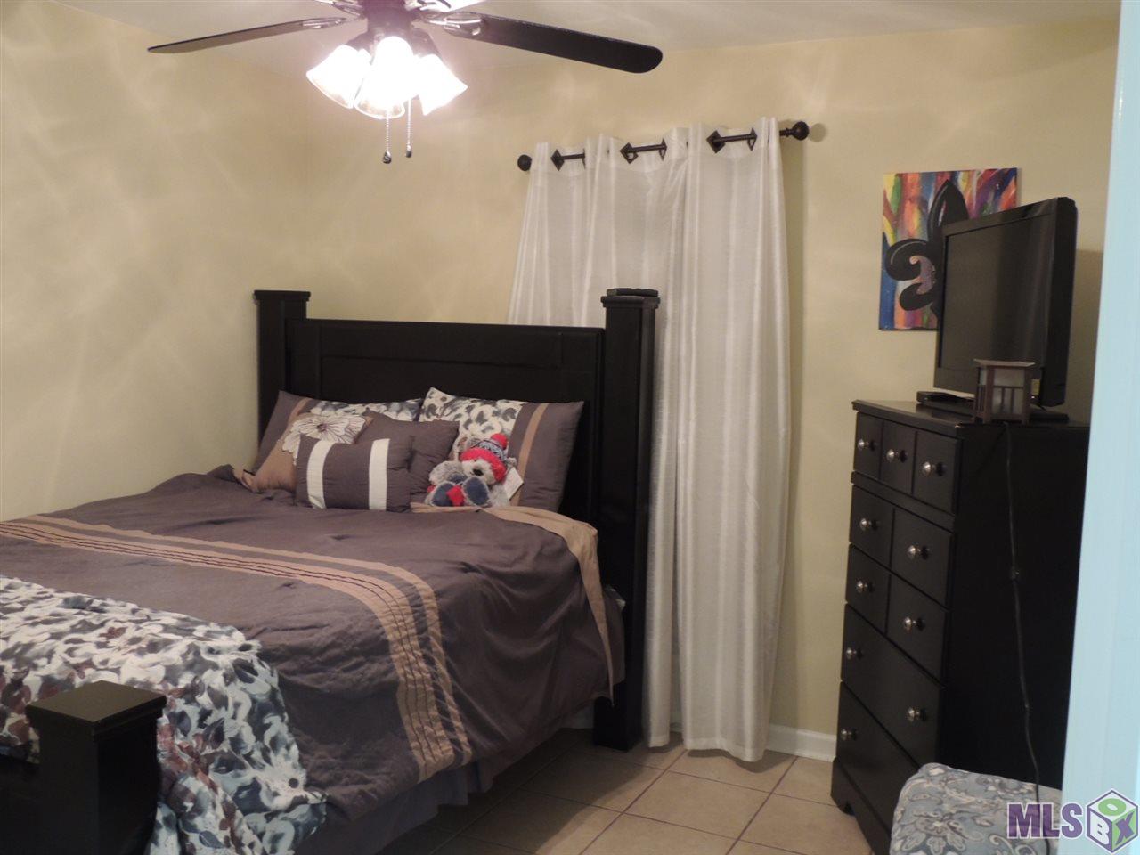 14253 Elmbridge Avenue Baton Rouge, LA 70819 - Photo 10 of 13 additional bedroom