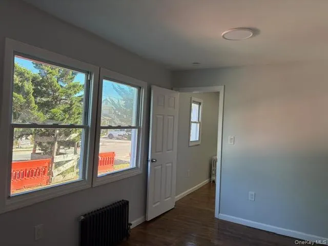 $1,025,000 | 191-47 114th Drive | St. Albans