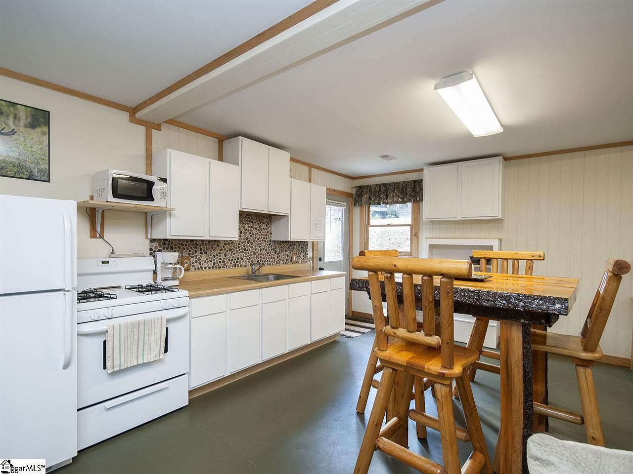 460 Old Hunts Bridge Road Greenville, SC 29617 - Photo 32 of 36 Gallery Image 32