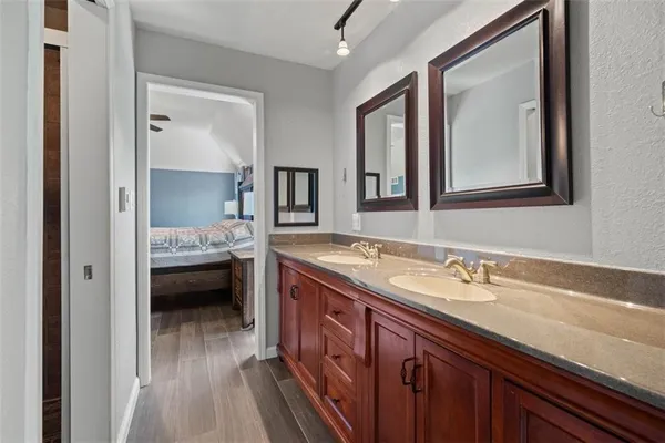 $395,000 | 1003 South 9th Street, Louisburg, KS 66053