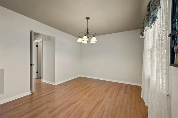$395,000 | 1003 South 9th Street, Louisburg, KS 66053