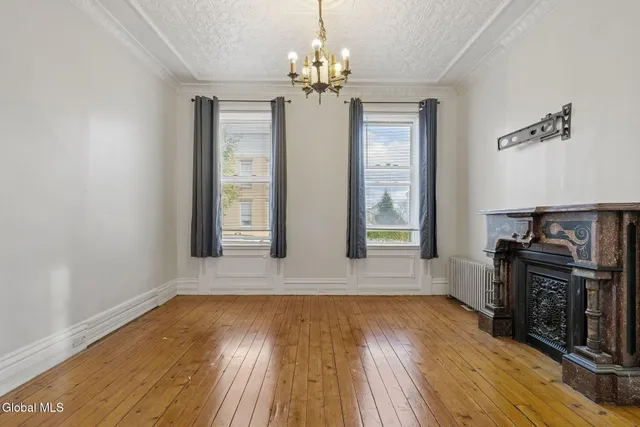 $324,900 | 2325 4th Avenue, Watervliet, NY 12189