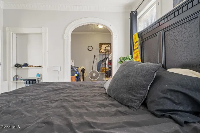 $324,900 | 2325 4th Avenue, Watervliet, NY 12189