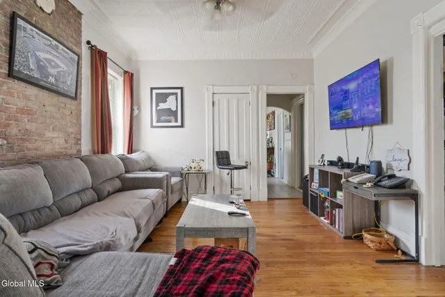 $324,900 | 2325 4th Avenue, Watervliet, NY 12189