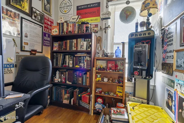 $324,900 | 2325 4th Avenue, Watervliet, NY 12189