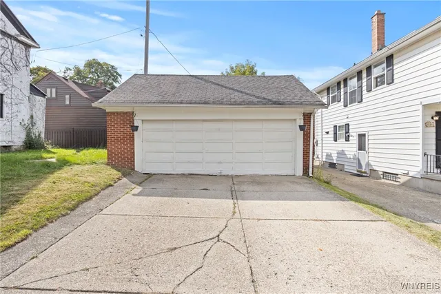 $2,800 | 80 Capen Boulevard, Amherst, NY 14226