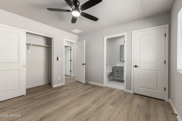 $390,000 | 861 West 5th Avenue, Apache Junction, AZ 85120
