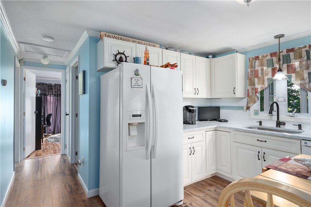 137 Grand Street Woonsocket, RI 02895 - Photo 12 of 24